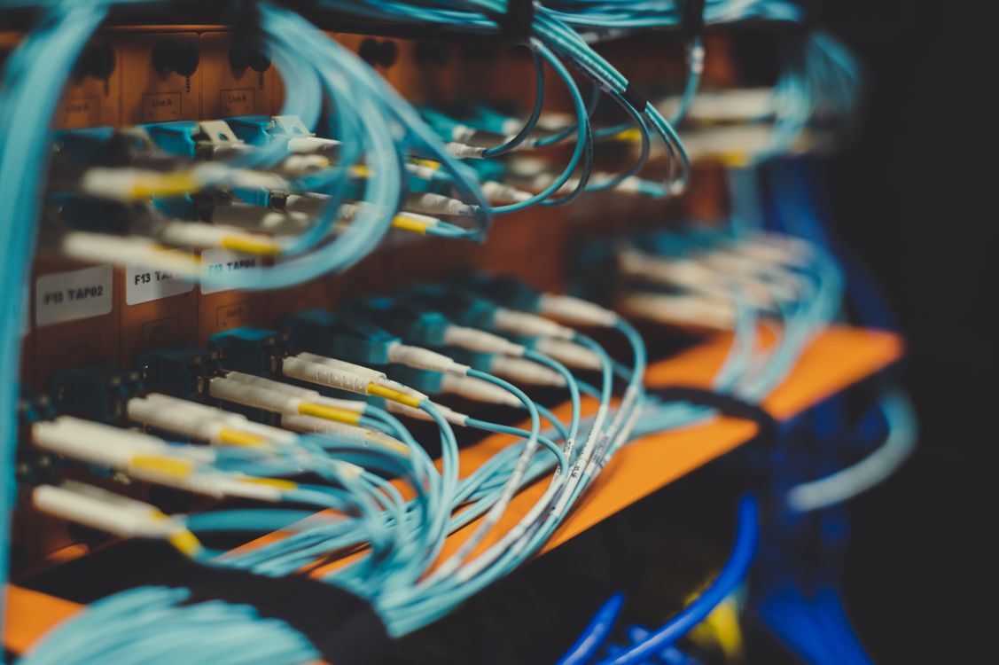 sterujące zdalnie urządzeniem elektrycznym